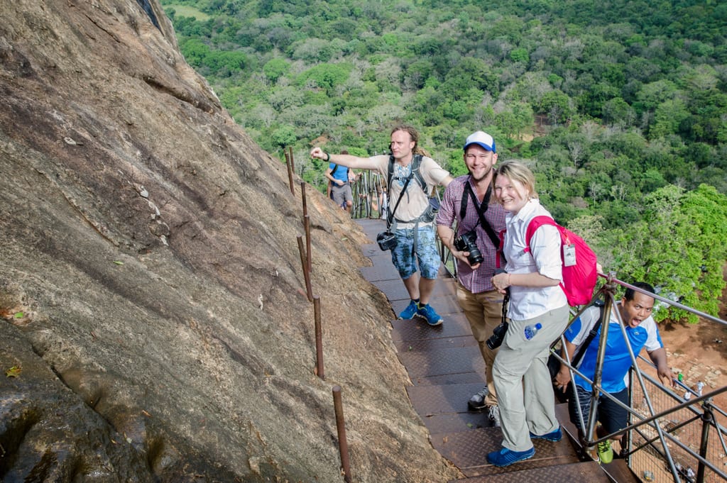 sigiriya rock climbing (4)